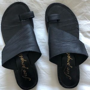 Free People Sant Antoni Slides Size 37